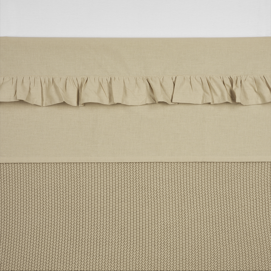 Laken Ruffle met naam - sand 100x150 cm - Meyco